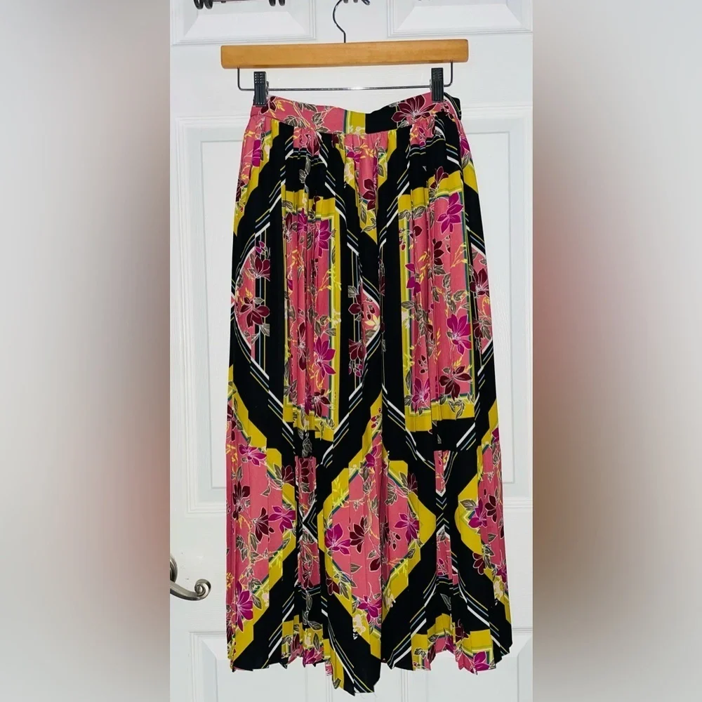 Apt. 9 Pink and Yellow Floral Pleated Midi Skirt Small